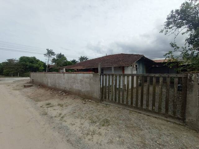 #3049 - Casa para Venda em Balneário Barra do Sul - SC - 3