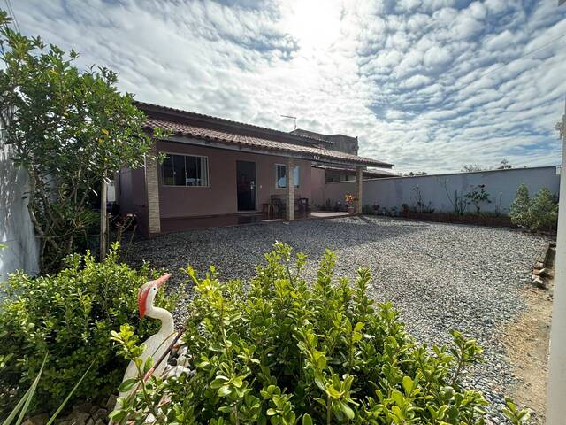 #3065 - Casa para Venda em Balneário Barra do Sul - SC