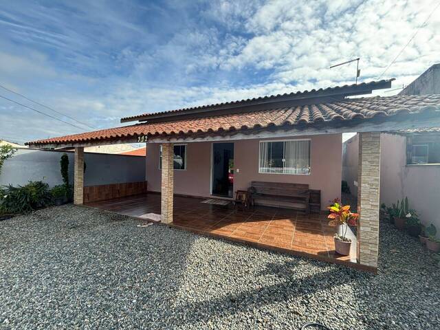 #3065 - Casa para Venda em Balneário Barra do Sul - SC