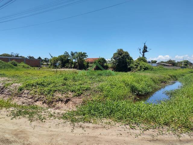 Venda em Salinas - Balneário Barra do Sul